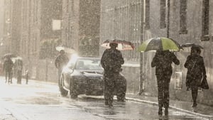 Met Eireann issues an orange level rainfall warning for several counties show image