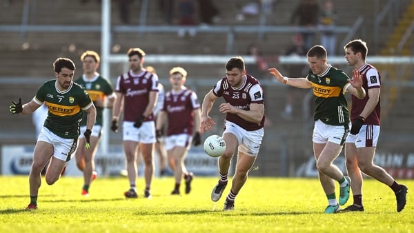 Damien Comer with possession of the ball in the league clash against Kerry on 23 March.