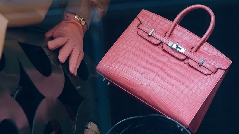 Hermes continues to see demand from rich shoppers for its $10,000 handbags