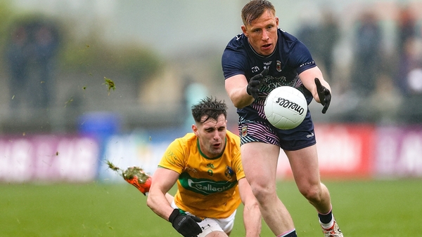In the opening ten minutes of the restart, Ryan O'Donoghue fired over two Mayo points