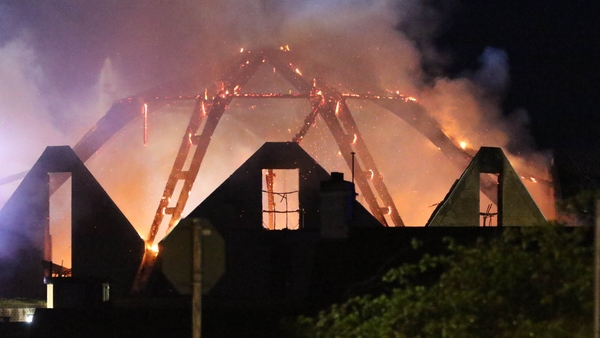 The fire was first reported at around 4am this morning at Teach Pobail Mhuire in Doirí Beaga