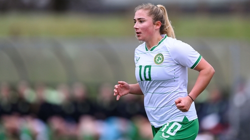Ellen Molloy in action for Ireland's development squad against the Under-19s on 19 February
