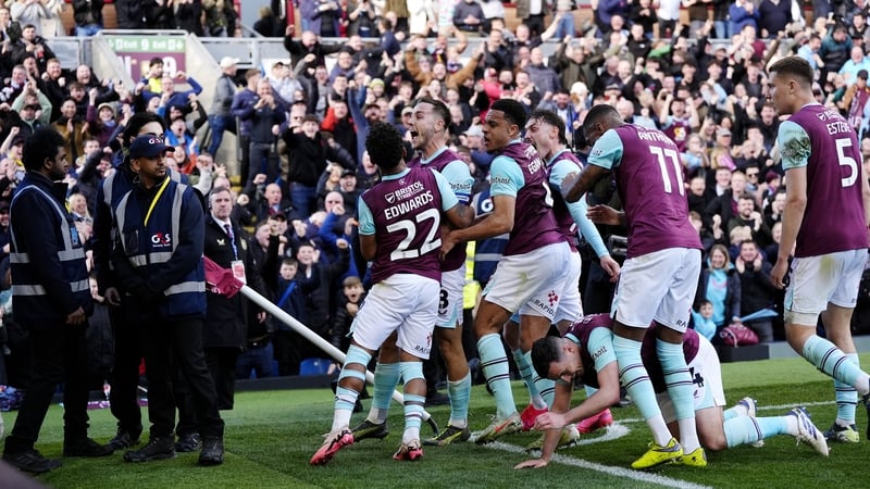 Burnley players celebrate Josh Brownhill's opener against Sheffield United in front of their fans