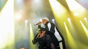 5 ways to use your Gaeilge after the Leaving Cert show image