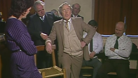 Robbie McMahon performs the traditional Irish ballad 'Spancil Hill' in 1985.