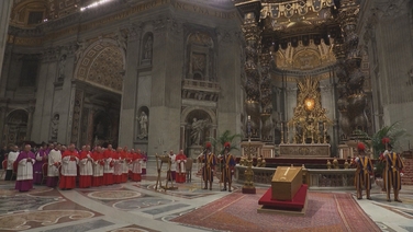 Pope Francis' coffin sealed in private ceremony after public viewings end