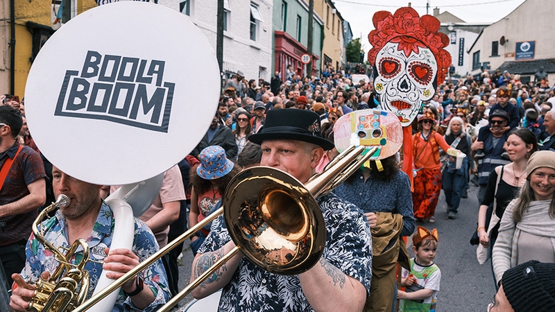 Ballydehob comes alive this Bank Holiday weekend...