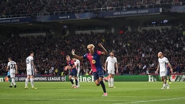 Goal Barcelona - Lamine Yamal gets Barca back into it with a fine individual goal.