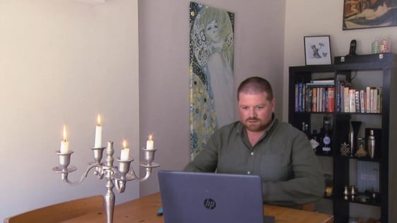 Online dating during COVID-19 (2020)