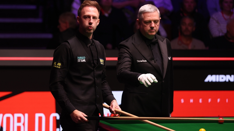 Judd Trump (L) was frustrated by a remark from the crowd