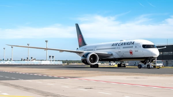 Air Canada has extended the operating season of its Dublin-Vancouver route