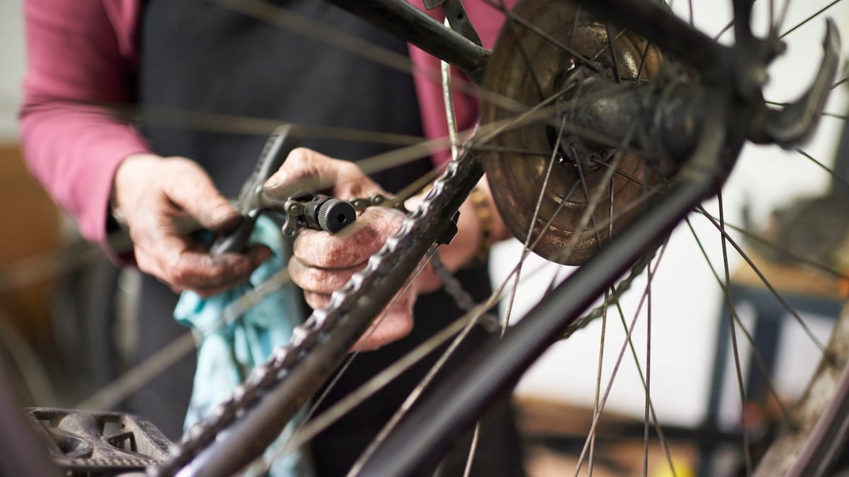 Be wary of inferior e-bikes and batteries