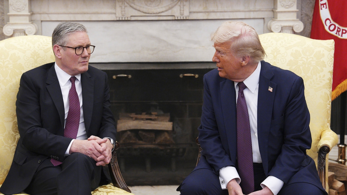 Iran Crisis - British and American analysis