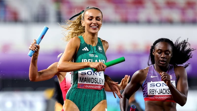 Sharlene Mawdsley crosses the line in second to secure qualification for Tokyo