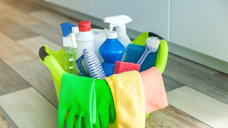 While larger particles settle quickly on to surfaces, contributing to emissions from surfaces, the smaller particles remain suspended and can be inhaled. Photo: Getty Images