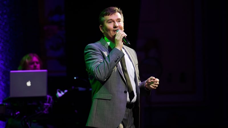 Daniel O'Donnell to take extended break from touring due to "health challenges"