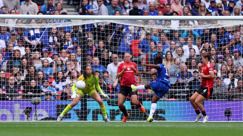 Sandy Balitmore's double helped Chelsea to secure a 3-0 win over Manchester United at Wembley