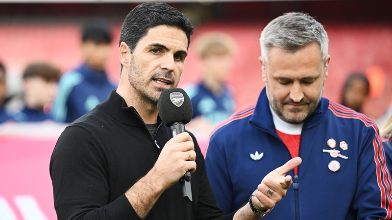 Mikel Arteta speaks to the Arsenal 
fans after his side beat Newcastle
