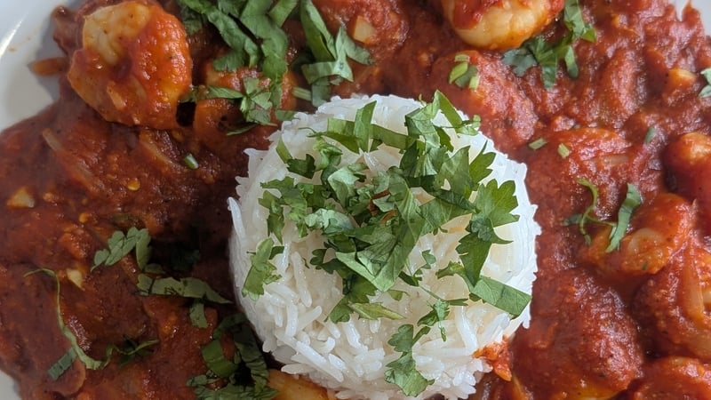 Arun's prawn 'Xacuti' curry & steamed rice
