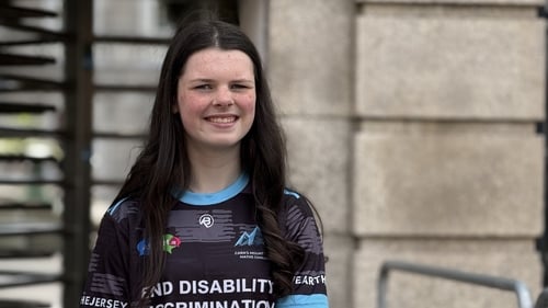 Teenager Cara Darmody began her 50-hour protest at Leinster House to highlight the issue this morning