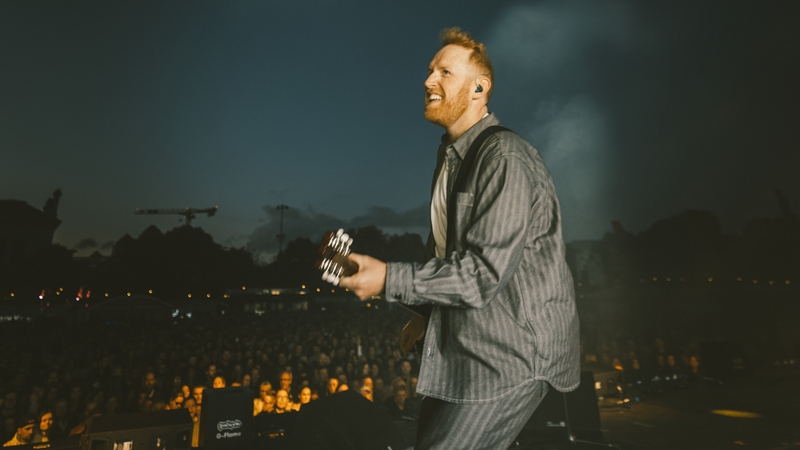 Gavin James to play Live at the Breakwater in Wexford. Photo credit: @THISISWOLFF