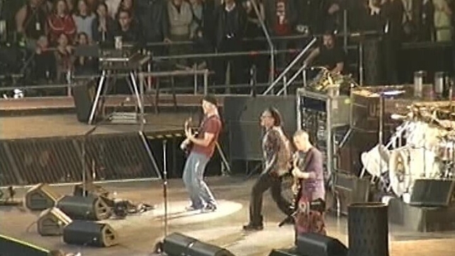 U2 playing Slane Castle, 2001, RTÉ Photographic Archive
