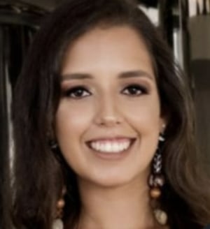 Caroline B Pena