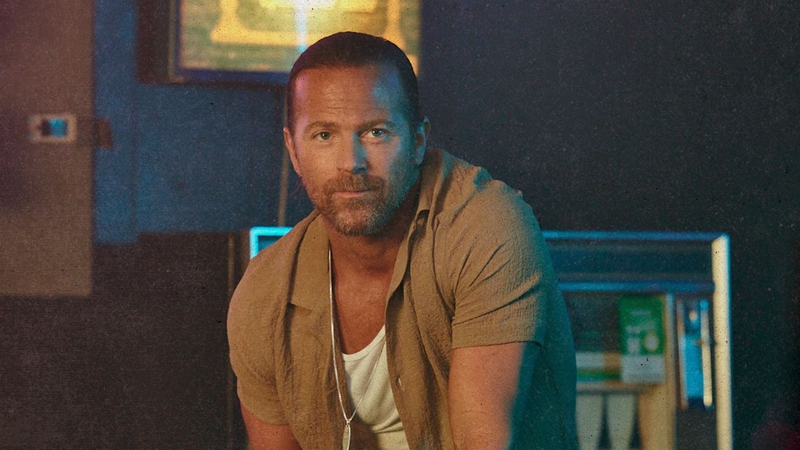 Kip Moore. Photo credit: PJ Brown