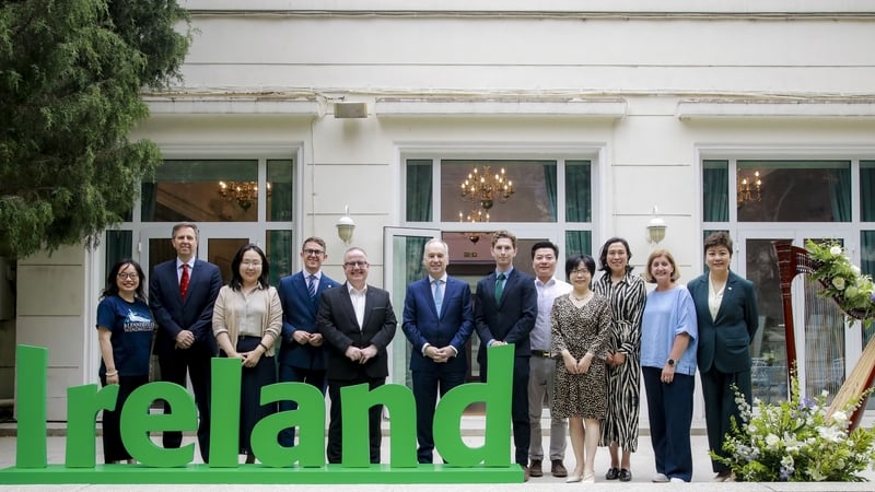 Tourism businesses from Ireland in Beijing with Dr Nicholas O'Brien, Ambassador of Ireland to China, Derek Lambe, Embassy of Ireland to China, Sinéad Murray and Iris Wang, both Tourism Ireland.
