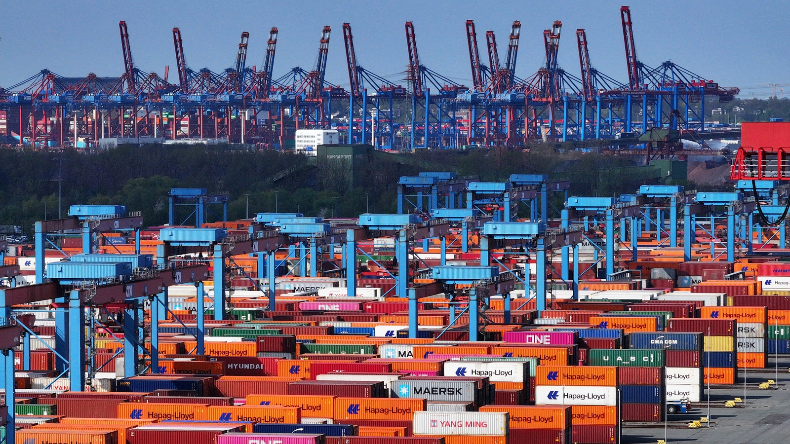 EU and US to fast track trade talks after phone call