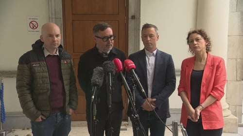 Four opposition parties have called for a housing demonstration