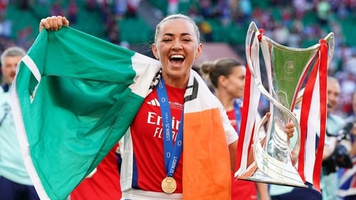 Katie McCabe with the Champions League trophy