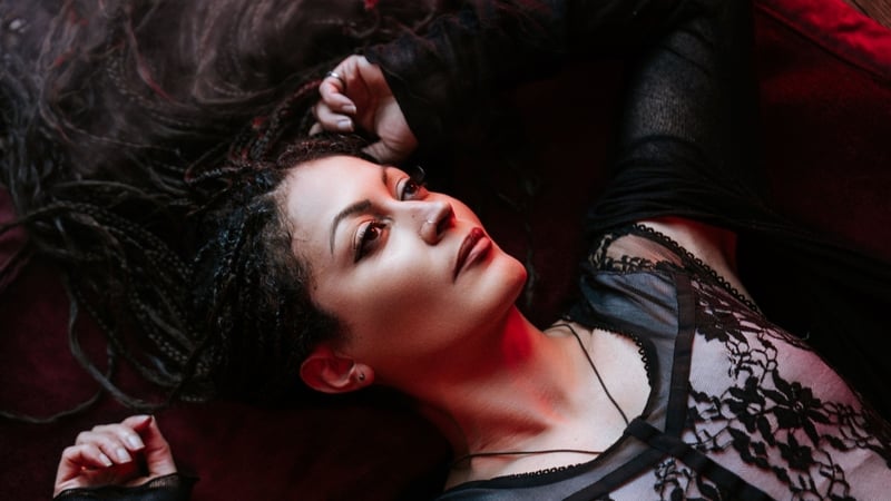 Kuara: "My music is a fusion of contemporary R&B and soul, with touches of pop, rap, dance, and experimental elements."