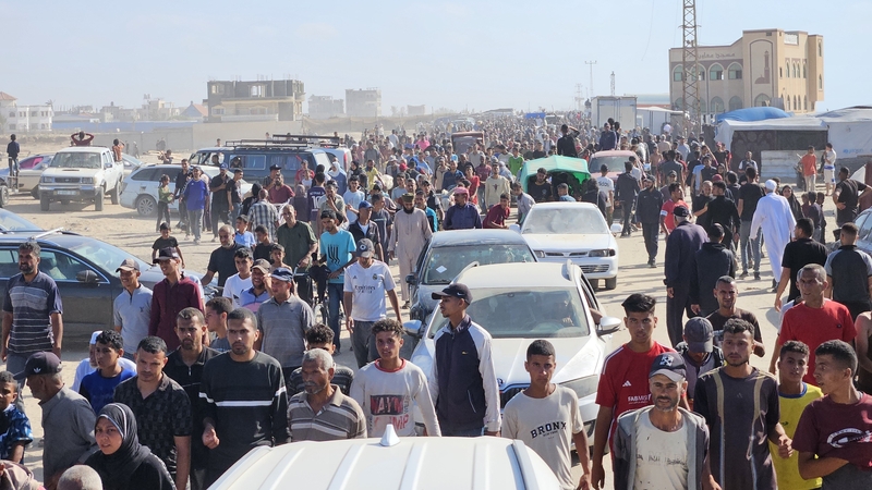 Thousands of Palestinians rushed to a humanitarian aid distribution point controlled by the 'Gaza Humanitarian Foundation' in southern Gaza
