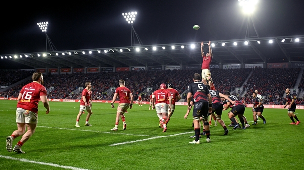 3 February 2024; A general view of a lineout during the international rugby friendly match between Munster and Crusaders at SuperValu Páirc Uí Chaoimh in Cork. Photo by Sam Barnes/Sportsfile