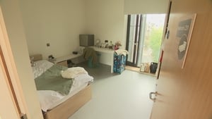 Over 16,000 people were in emergency accommodation in September show image