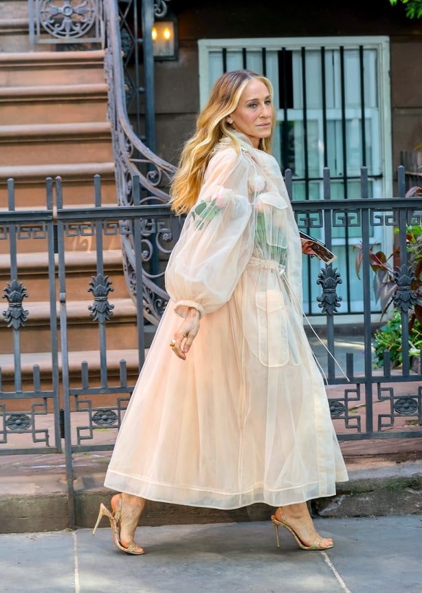 Sarah Jessica Parker is seen filming "And Just Like That..."
