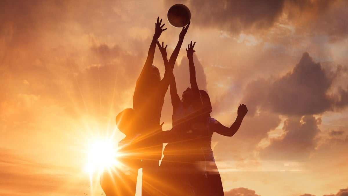 Hell for Leather – The Story of Gaelic Football