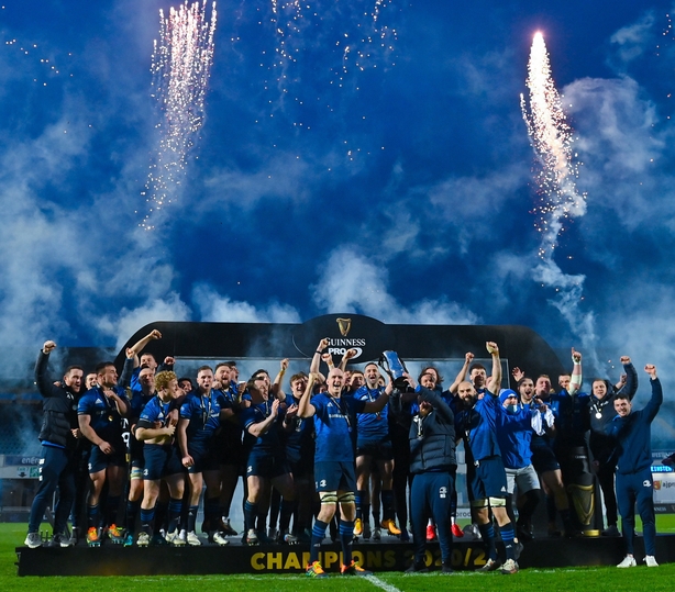 27 March 2021; Devin Toner, left, and Michael Bent of Leinster lift the PRO14 trophy alongside team-mates following the Guinness PRO14 Final match between Leinster and Munster at the RDS Arena in Dublin. Photo by Ramsey Cardy/Sportsfile