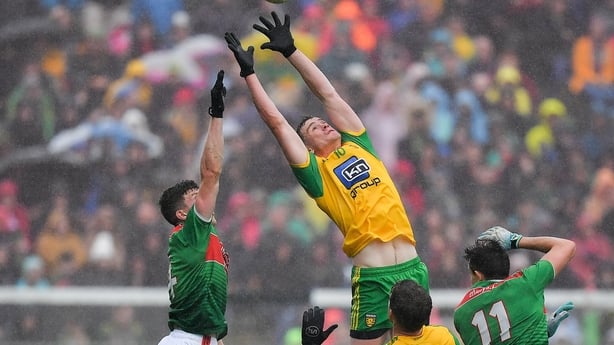 3 August 2019; Ciarán Thompson of Donegal in action against Eoin O'Donoghue of Mayo during the GAA Football All-Ireland Senior Championship Quarter-Final Group 1 Phase 3 match between Mayo and Donegal at Elvery's MacHale Park in Castlebar, Mayo. Photo by Brendan Moran/Sportsfile