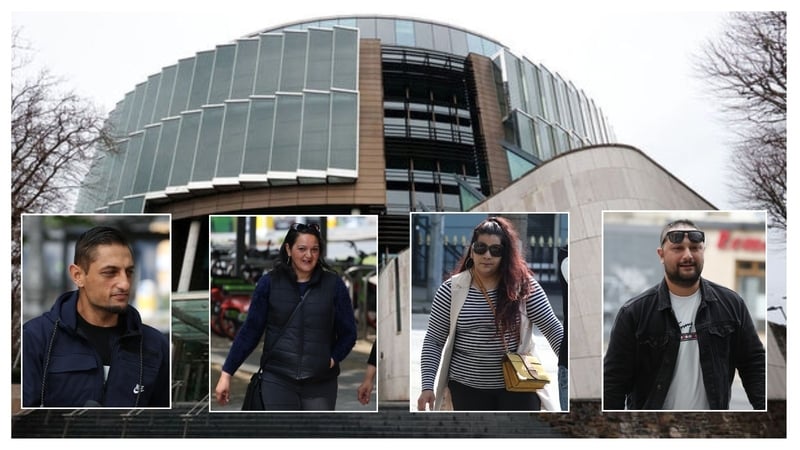 Ó chlé: Marek Puska, Viera Gaziova, Jozefina Grundzova agus Lubomir Puska