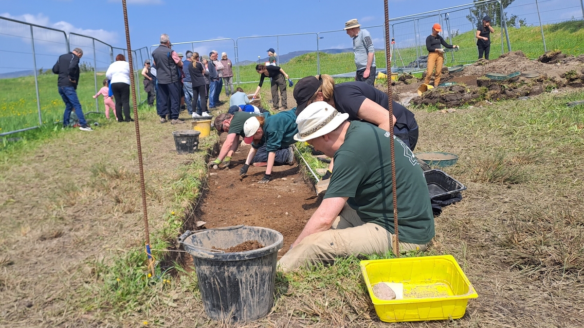 Excavation in Co Sligo recovers over 1,000 artefacts from 17th century