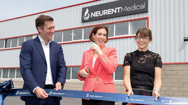Brian Shields, the CEO of Neurent Medical, with Minister Hildegarde Naughton and Jenny Melia, Executive Director and incoming CEO of Enterprise Ireland