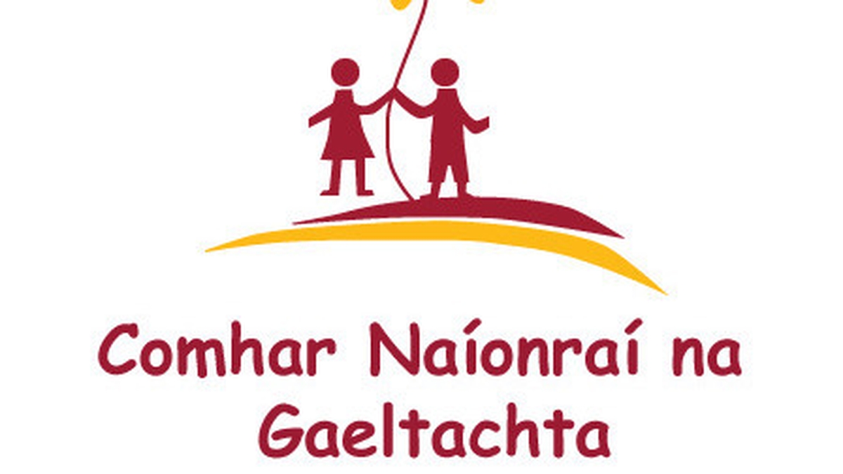 Suzanne Nic Géidigh Oifigeach Forbartha Chomhar Naíonraí na Gaeltachta.