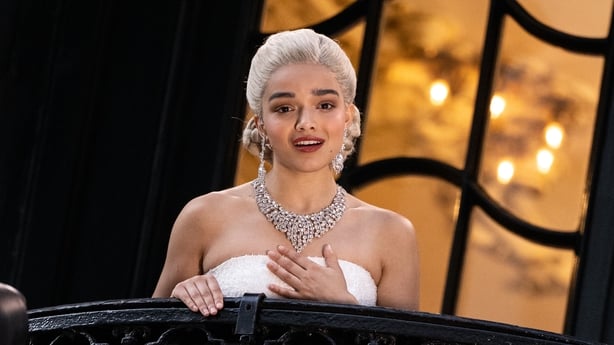 LONDON, ENGLAND - JUNE 18: Members of the public watch Rachel Zegler perform "Don't Cry For Me Argentina" live on the balcony as she plays Eva Peron in "Evita" at the London Palladium on June 18, 2025 in London, England. (Photo by Jeff Spicer/Getty Images)