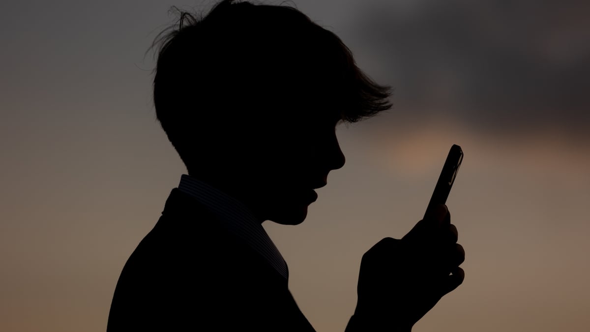 No recommendation to ban social media for under 16's in new online safety report