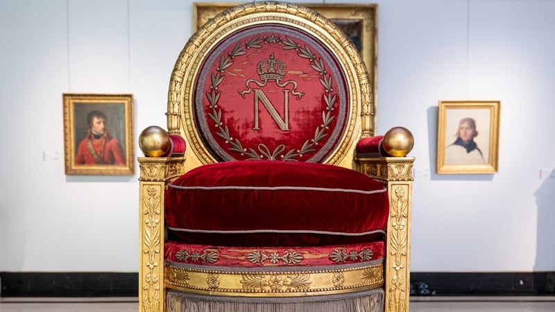 Gilded imperial furniture went under the hammer