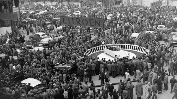 1955 car show in Paris