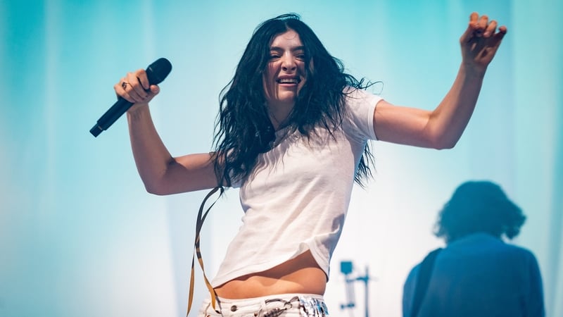 Lorde played her new album in full in a surprise Glastonbury set