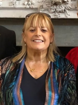 Muireann Ní Dhomhnaill show image